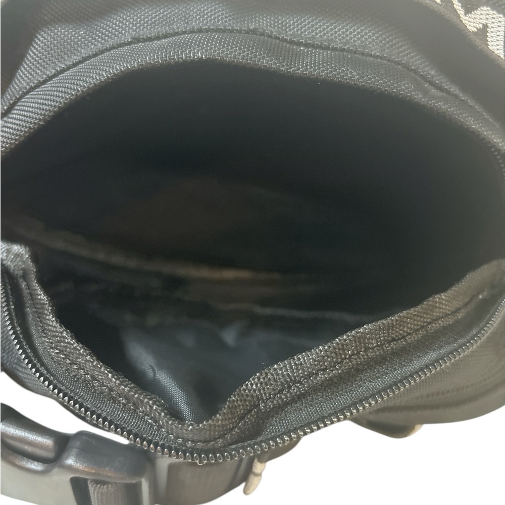 Supreme Black Logo Belt Bag - Picture 5 of 5